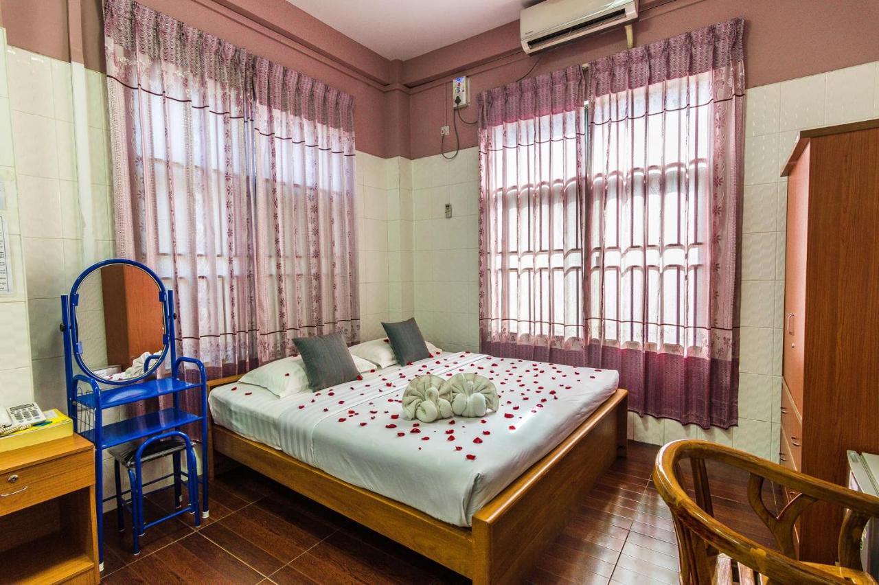 Maykha Hotel Mandalay Exterior photo